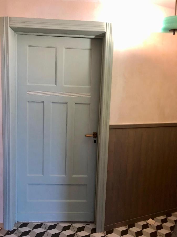 Sentymenty - Apartamenty W Kamienicy Na Mickiewicza Торунь Екстер'єр фото