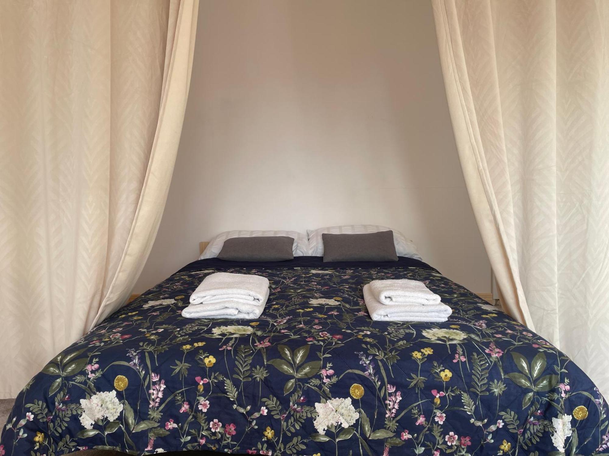 Sentymenty - Apartamenty W Kamienicy Na Mickiewicza Торунь Екстер'єр фото